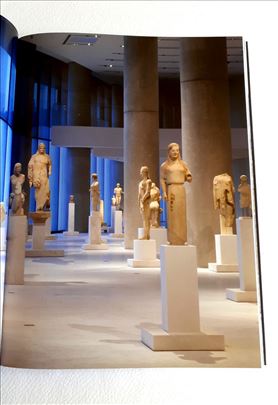 Monografija Novi muzej Akropolja, nekorišćena
