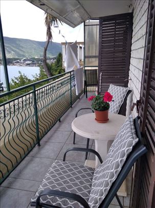 Herceg Novi, sobe sa pogledom na more