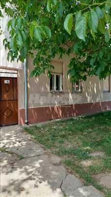 Kuća na prodaju u Opovu