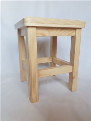 Hoklica - stolica od drveta