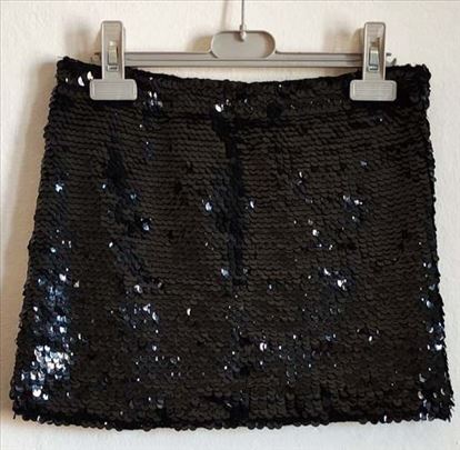 Mini crna suknja sa šljokicama vel. S