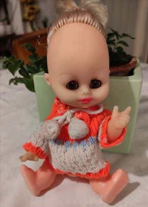 Lutkica visine 21 cm 