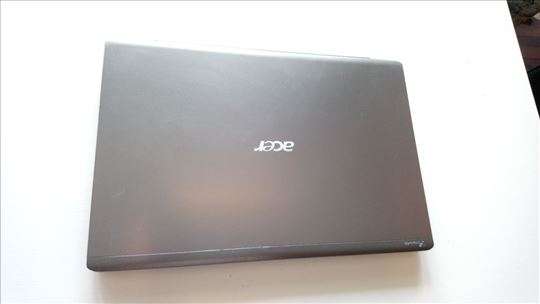 Acer Aspire S810t