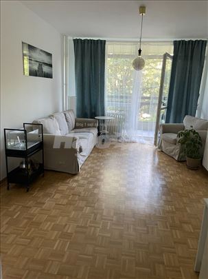 Blok 70a, 2.5 soban, namešten