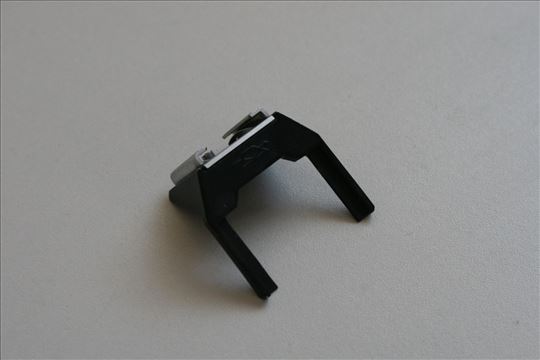 Flash shoe adapter za Zenit E (na stanju)