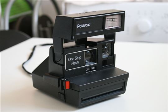 Polaroid One Step Flash