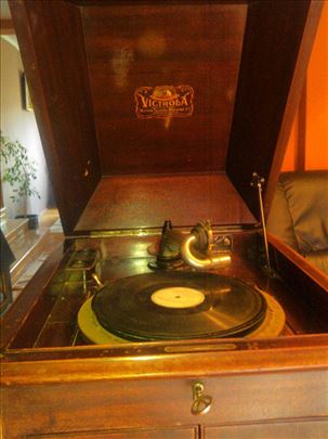 VICTOR-VICTROLA-Camden New Jersey U.S.A