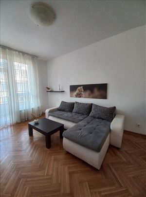 Crveni krst, novogradnja, odličan, ID 17372