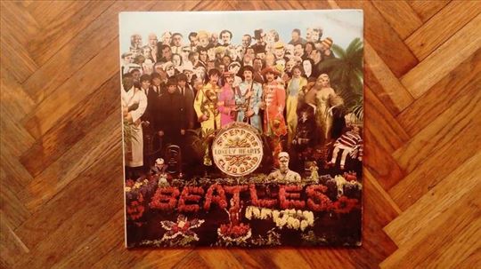 Beatles - Stg Pepper Lonely Hearts Club Band