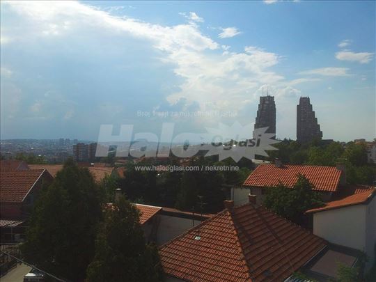 Namešten dupleks na Konjarniku - Vlasnik
