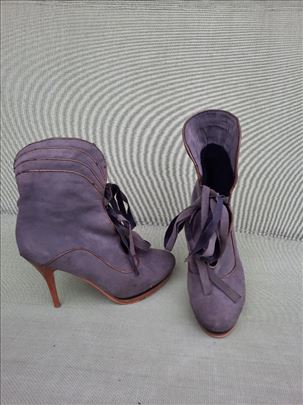 Ženske poluduboke sive cipele  br.39