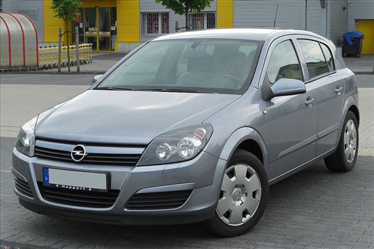 Opel Astra H delovi