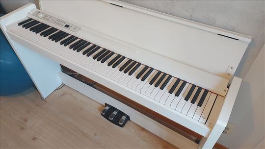 Električni klavir Korg LP380 u odličnom stanju