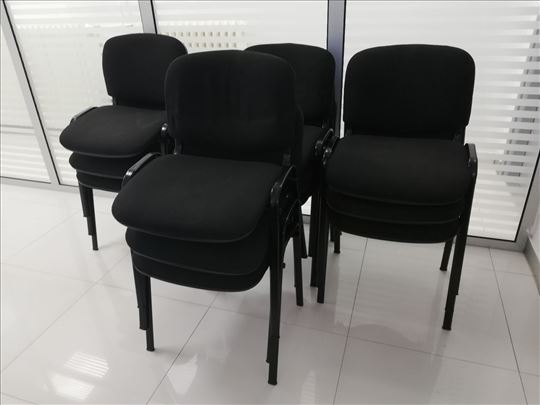 Konferencijske crne stolice 