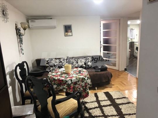 Dorćol, 1.5 stan  30m2, niski mesečni troškovi