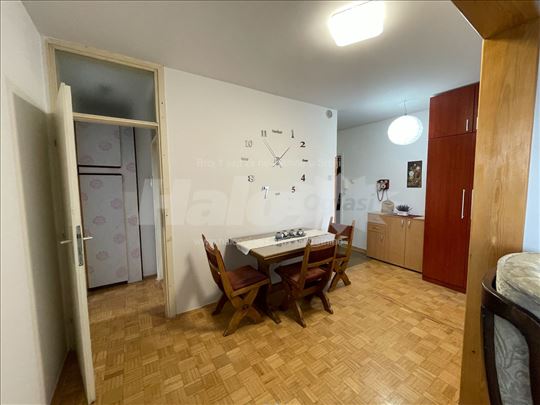 Namešten stan u Zemunu - dve spavaće sobe