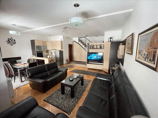 Zlatibor lux apartman za 6 osoba sa garazom