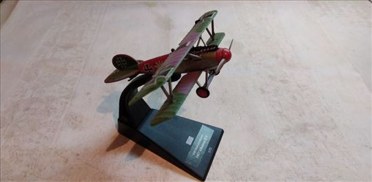 Avion Amercom 1917 Albatros D.V.  1:72,ocuvan