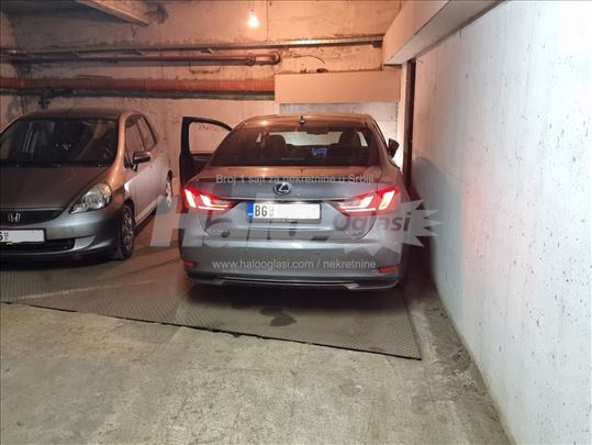 Garažno mesto - Vračar - Vojvode Šupljikca