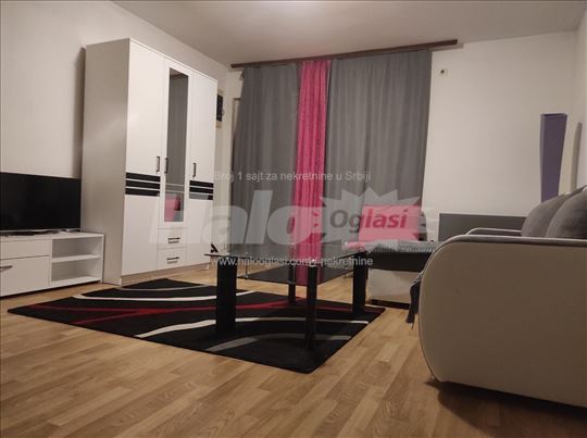 Izdajem garsonjeru u Mirijevu