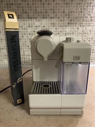 Nespresso DeLonghi Lattissima Touch - kao nov