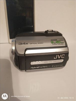 JVC GZ-MG140E HDD 40 gb  digitalna kamera 
