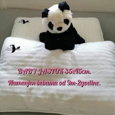 Panda jastuk