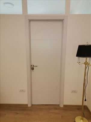 Sobna vrata sa montazom