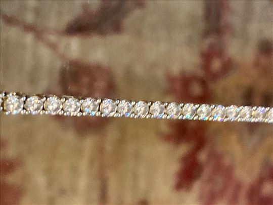 Vrhunska kopija dijamantske oglice pozlata