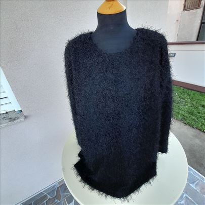 Crni trikotažni džemper Surprise vel xxl