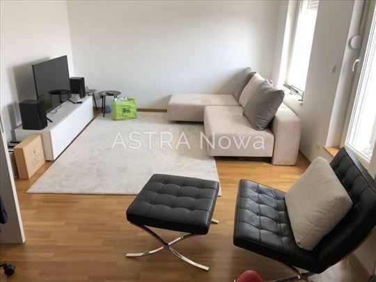 Savada, 2.0 stan, dve velike terase ID 8014