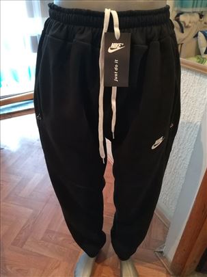 Nova muška trenerka donji deo Nike crna 2xl 3xl