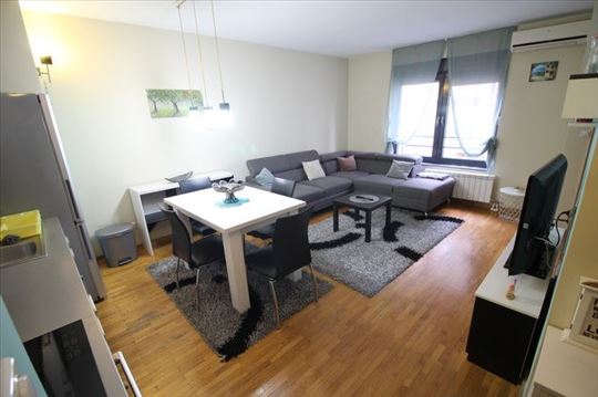 Odlična ponuda, moderan 3.0 stan, Vračar, ID 3228