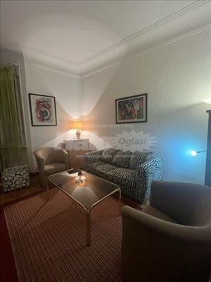 Jednosoban stan u strogom centru, 30 kvadrata