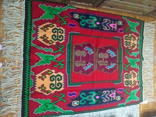 Rucno tkani bosanski cilim