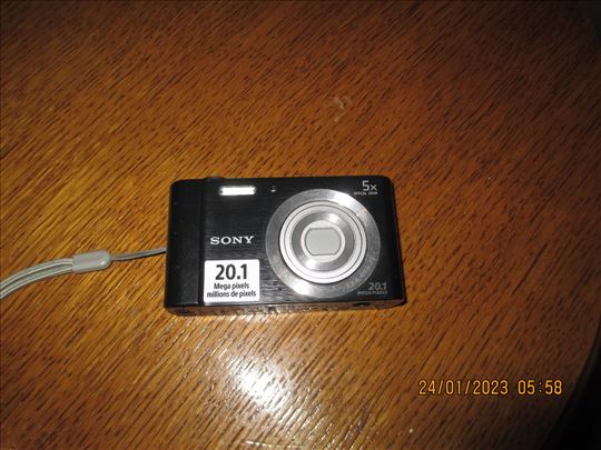 Digitalni fotoaparat Sony DSC W800