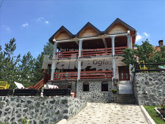 Prodaja kuce Zlatibor  