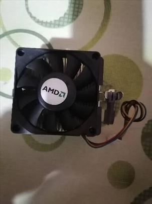 AMD hladnjak sa kulerom 
