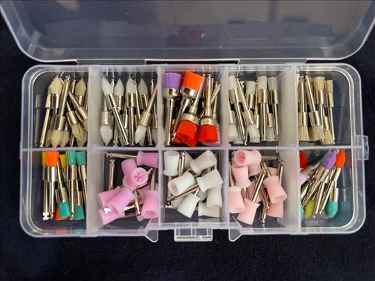 Gumice i cetkice pakovanje 100kom  