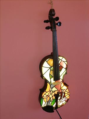 Violina vitraž