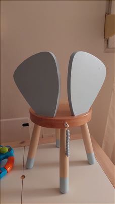 Decija stolica ( jedan komad)