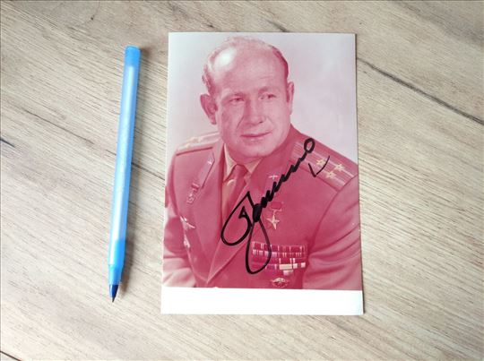 ﻿Autogram kosmonauta SSSR - Alekseja Leonova.