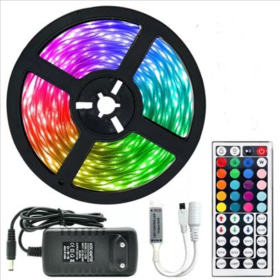 LED RGB svetleca traka sa napajanjem daljinski 5m 