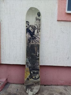 Snowboard NITRO PYRO -HEELSIDE 159 cm