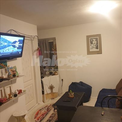 Zemun, Gornji Grad, kod Teleoptika ušuškan stan 