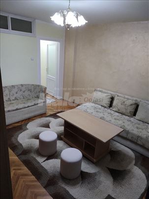 Namešten stan,33 kvadrata,Fontana, Novi Beograd 