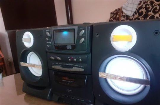First muzička linija, stereo