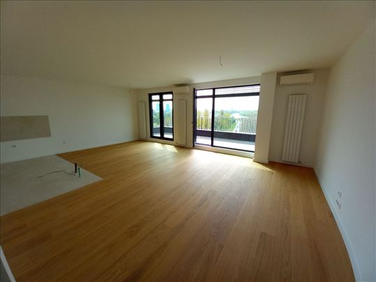Ekskluzivan / 5.0 / Penthouse - K -Distrikt
