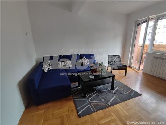 Stan u blizini Vera Vojvode Stepe Odlicna lokacija