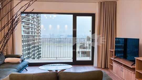 Beograd na vodi sa pogledom na reku,88m2